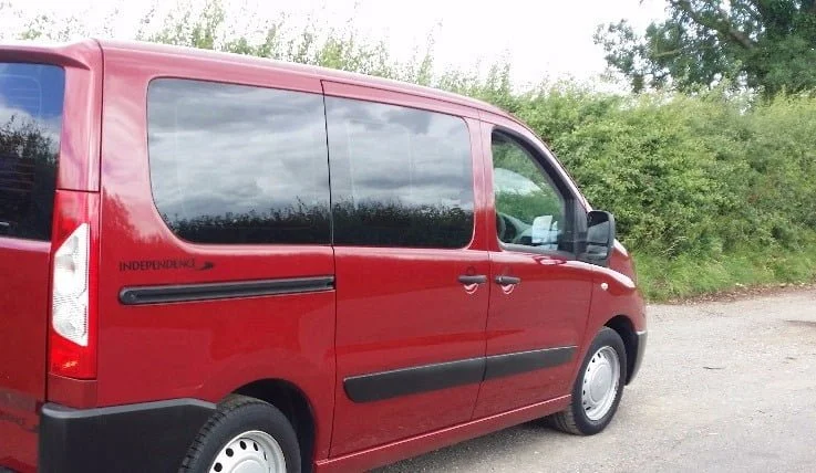 Expert/Dispatch/Scudo/Proace Front Fixed Window In Privacy Tint